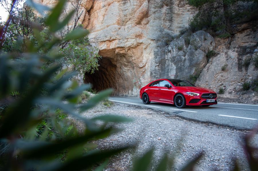  Mercedes-Benz CLA200 AMG Line (C118) 2019 года  (WW) (фото 7 из 42)